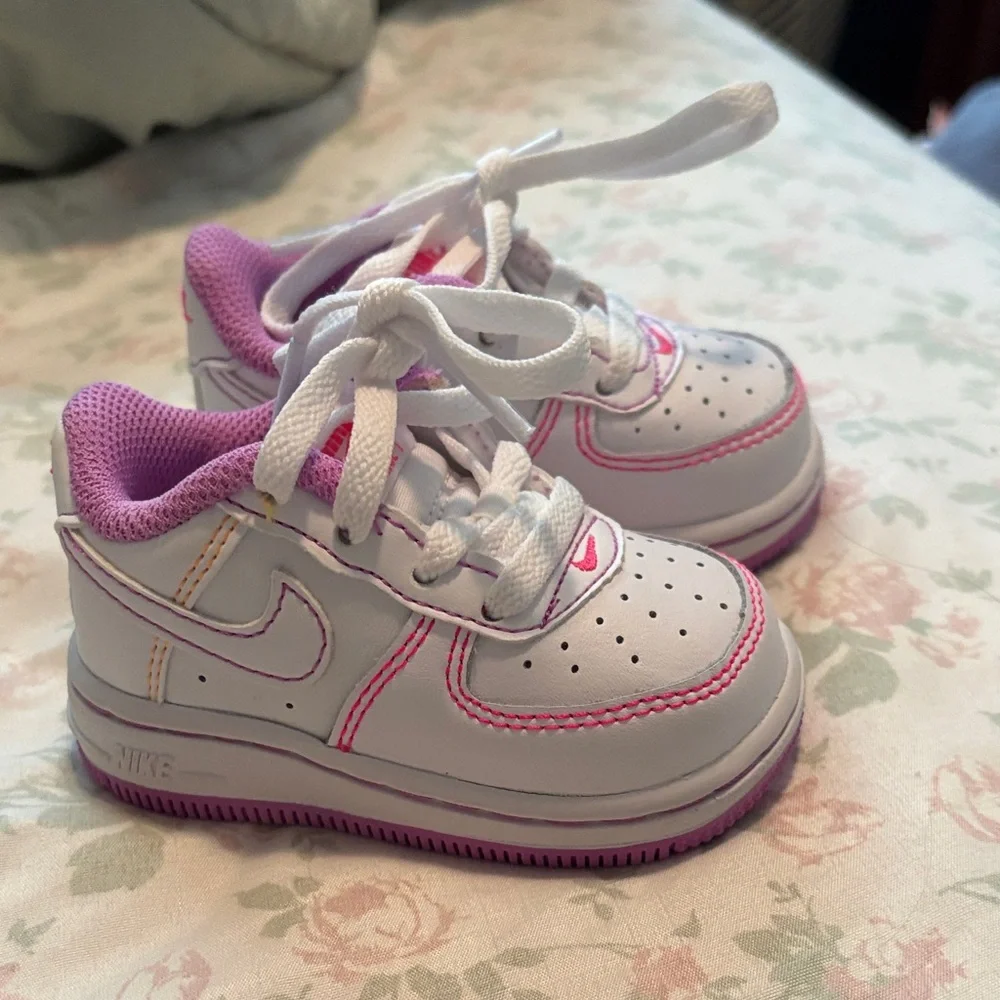 Nike Kids AF1 Sneakers